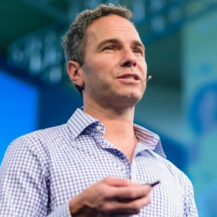 Work with Chris Barton | Business Influencer | Influencer Matchmaker