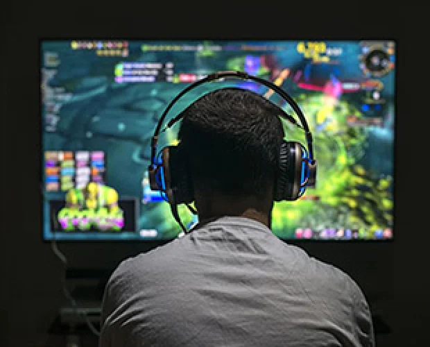 Gaming & eSports