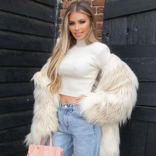 Chloe Sims