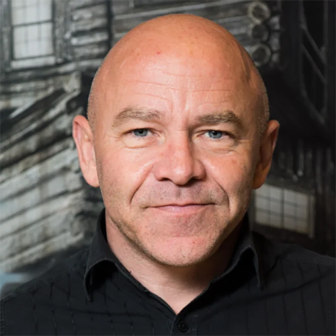 Dominic Littlewood