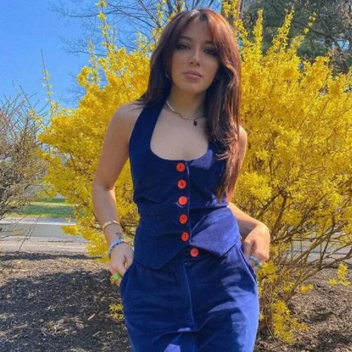 Niki DeMartino