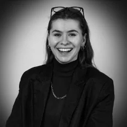 Laura Hayes official staff profile picture
