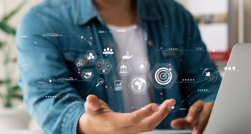 The Official Top 10 Tech Influencers to hire in 2025