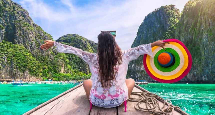 The Best Travel Vloggers to Inspire Your Next Getaway